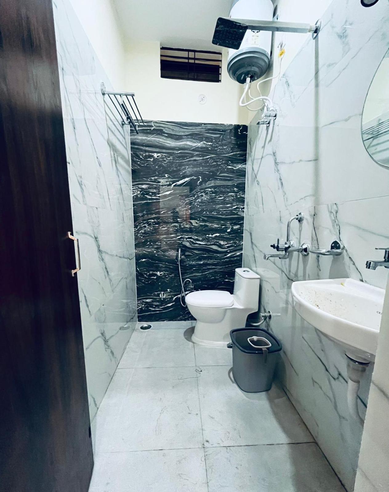 River View Paying Guest House Varanasi Oda fotoğraf